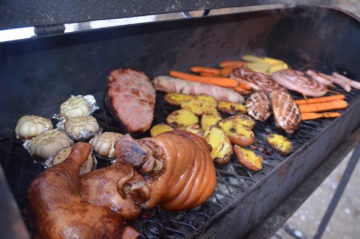 Grilled meat, barbecue, menu at Raudsilla